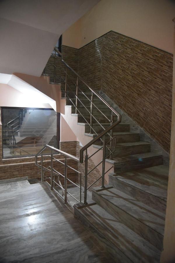 Hotel Gopi Dham Haridwār Exterior foto