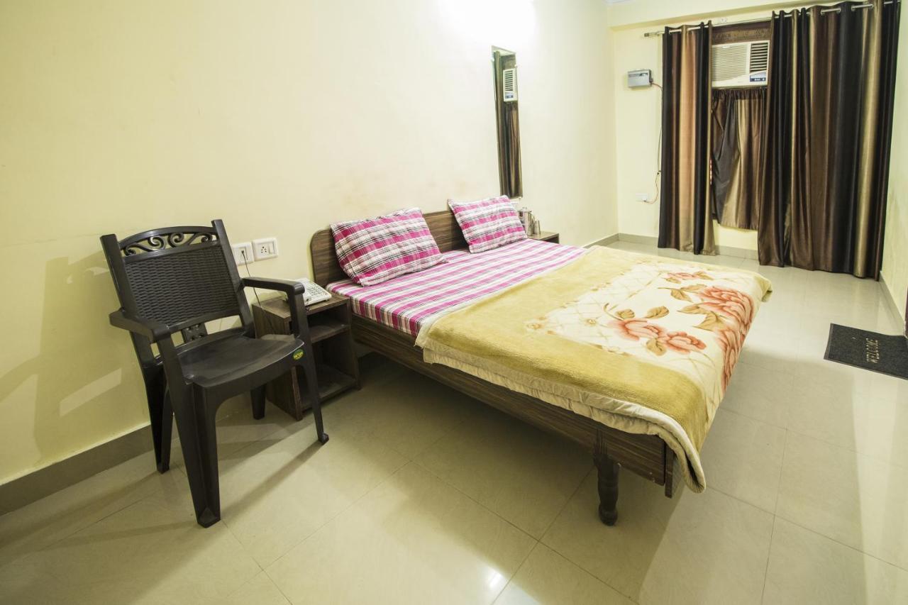 Hotel Gopi Dham Haridwār Exterior foto